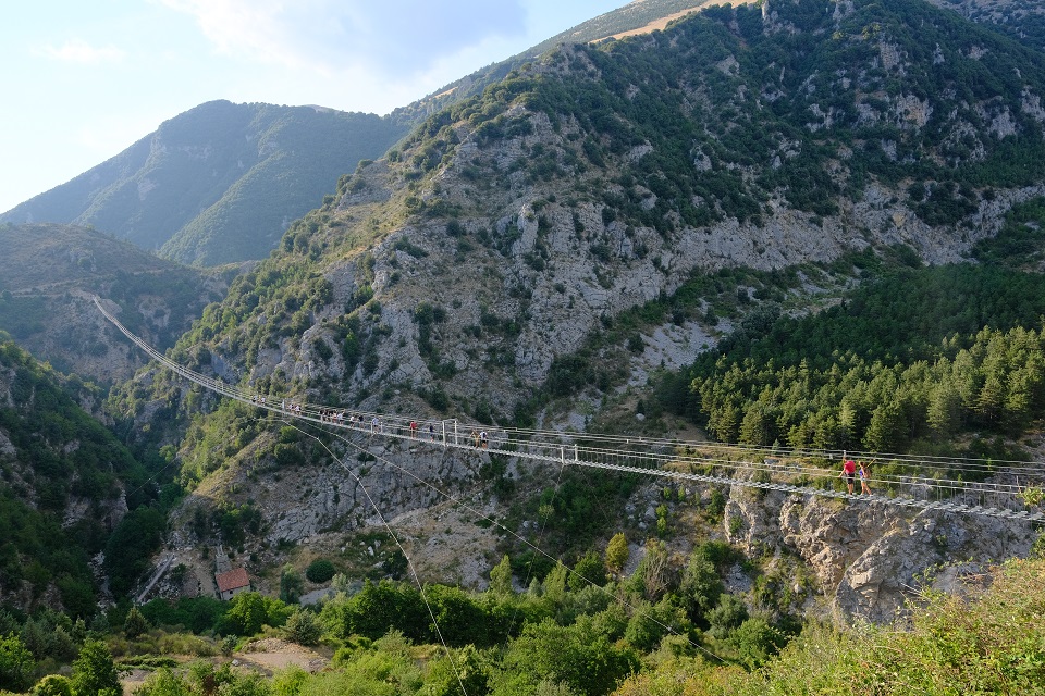 Castelsaraceno Ponte Tibetano - La Voce delle Valli