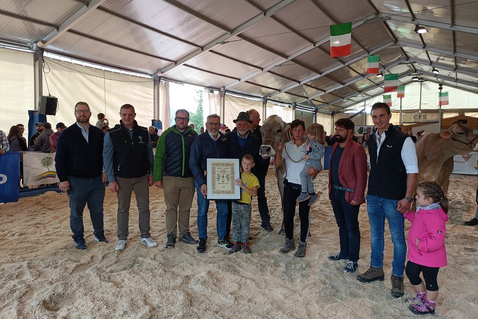 Premiazione Regina - La Voce delle Valli