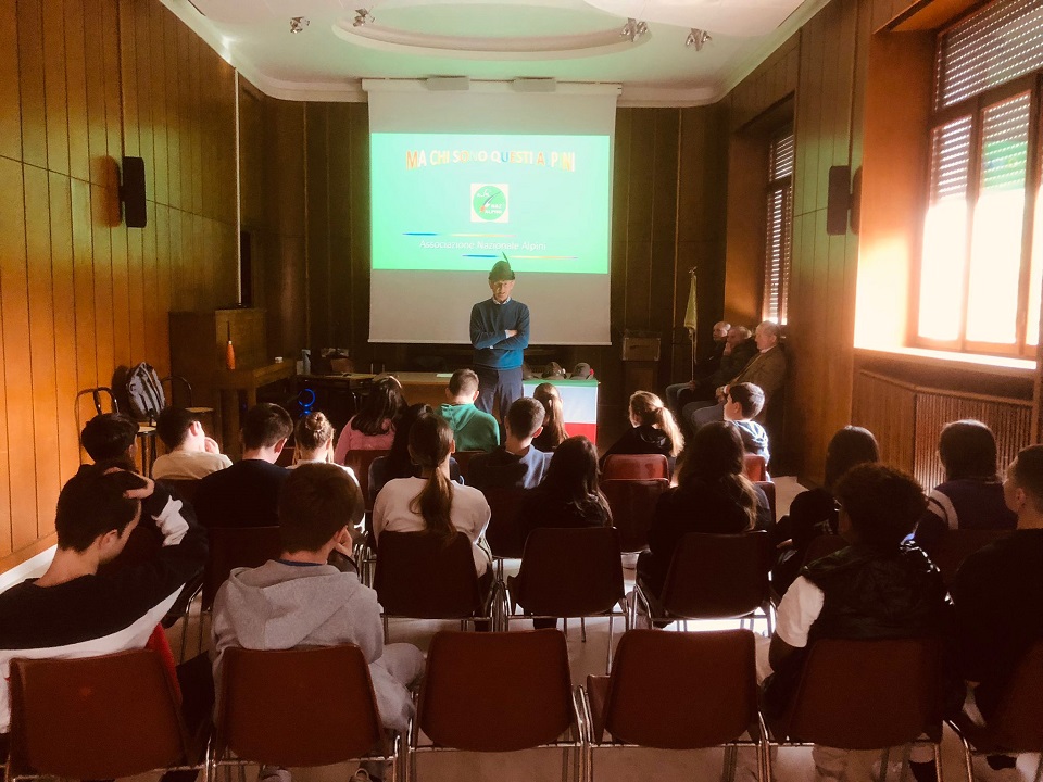 alpini scuola 2 - La Voce delle Valli