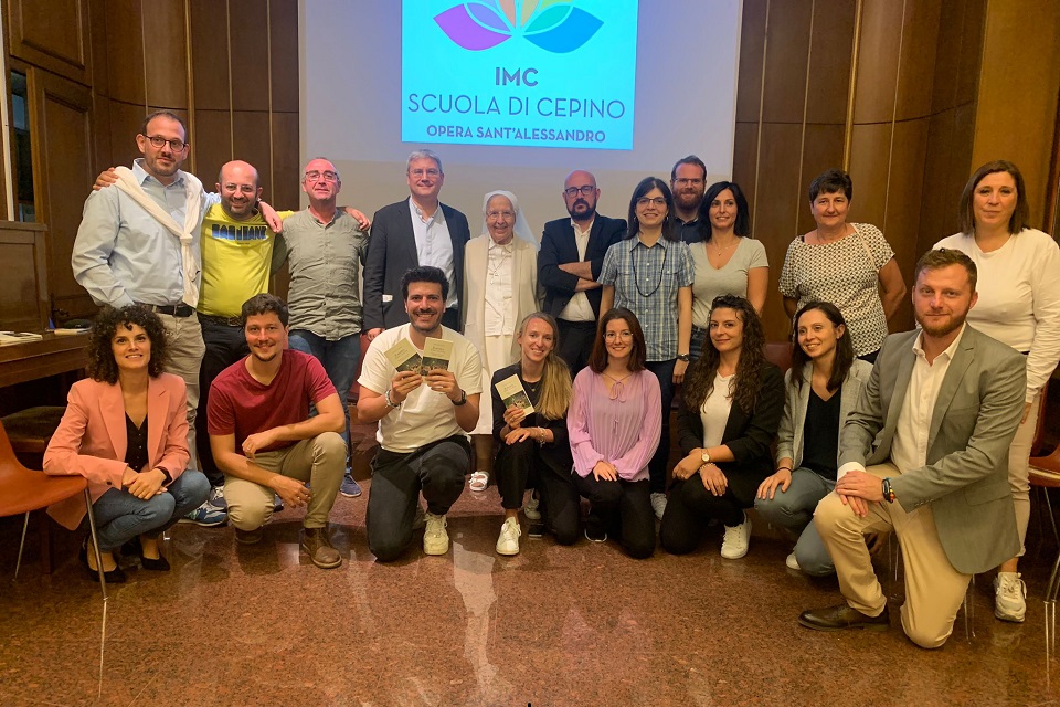 libro presentazione - La Voce delle Valli
