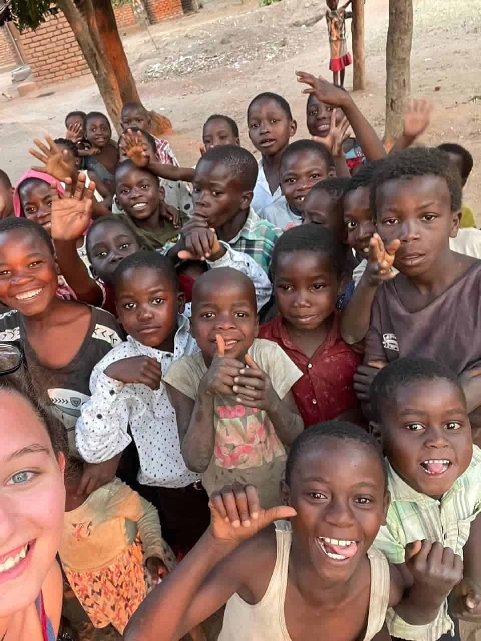 bambini africa almenno - La Voce delle Valli