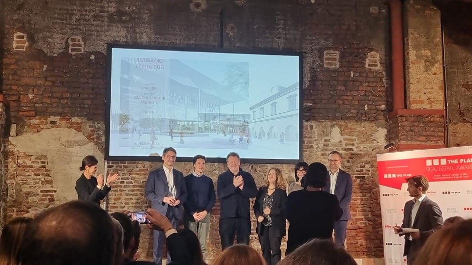Premiazione Vitali Spa The Plan Real Estate Award - La Voce delle Valli