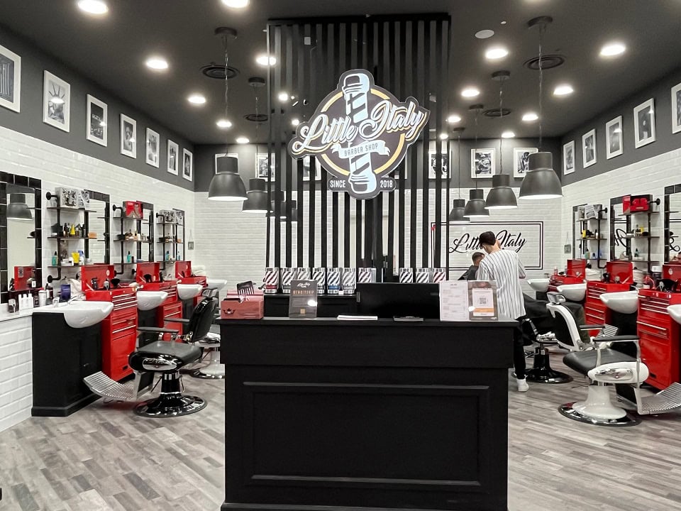 Oriocenter Little Italy Barber Shop - La Voce delle Valli