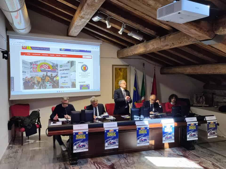 conferenza - La Voce delle Valli