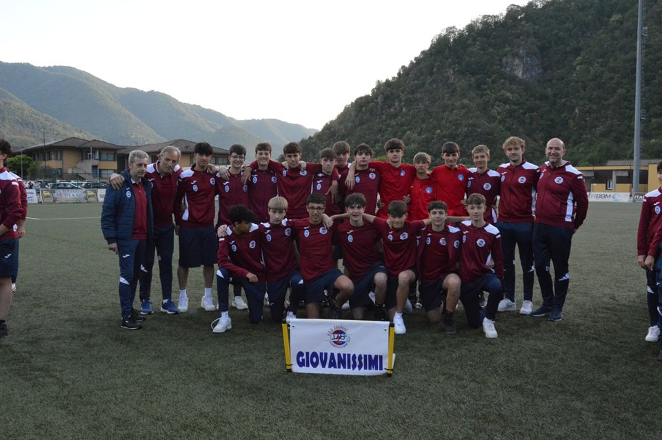 Giovanissimi 2010 vincitori campionato provinciale - La Voce delle Valli