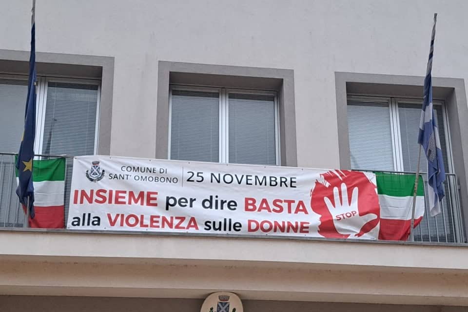 santomobono striscione pamela - La Voce delle Valli