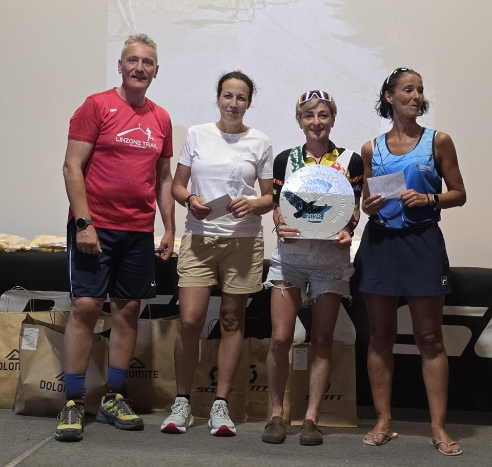 podio femminile 1 circuito Orobie mountain run foto di Pegarun - La Voce delle Valli