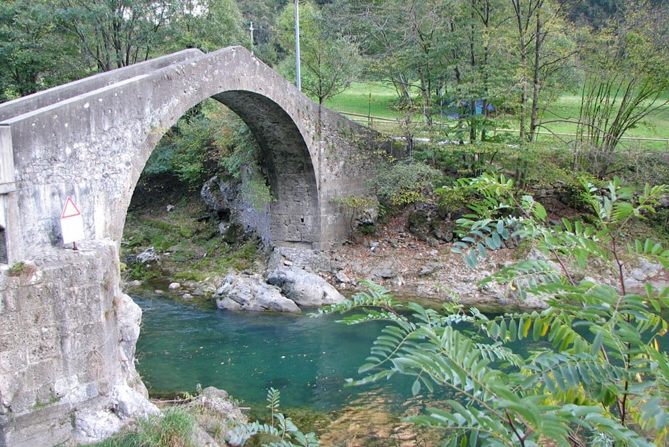 ponte delle capre lenna - La Voce delle Valli