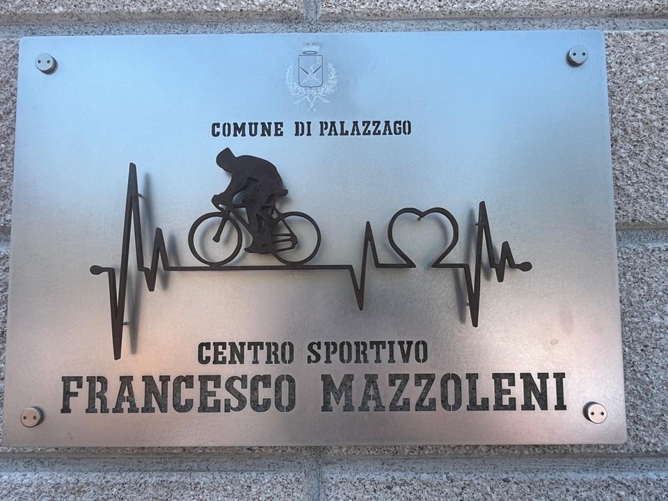 targa centro sportivo gromlongo - La Voce delle Valli