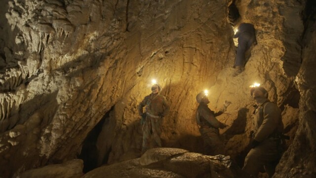 157107072 - La Voce delle Valli