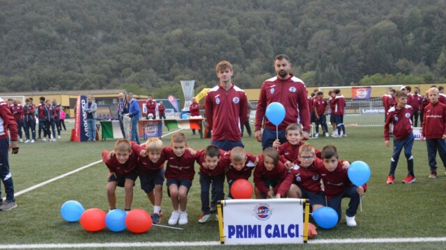 Primi calci 2016 1901403675 - La Voce delle Valli